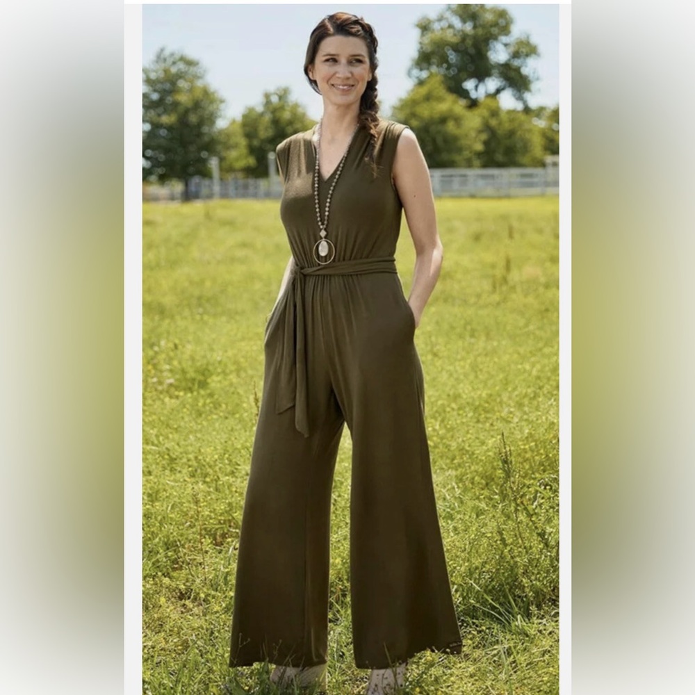 NWT Matilda Jane Finest Hour Olive Green Wide Leg Jumpsuit Small Soft Pockets